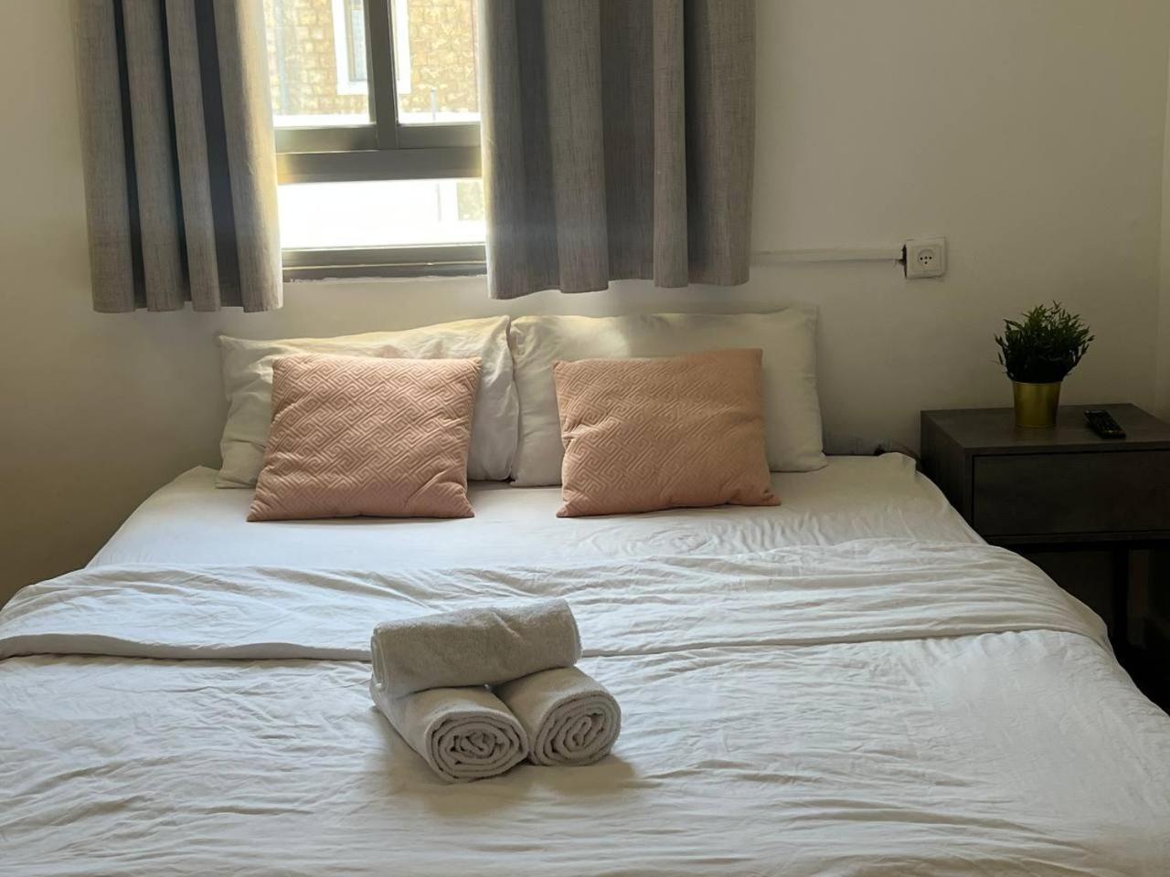 Godson Talpiot Aparthotel Haifa Ngoại thất bức ảnh